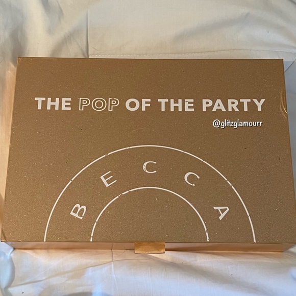 🥳BECCA Pop Of The Party PR Box🥳 - Picture 7 of 8